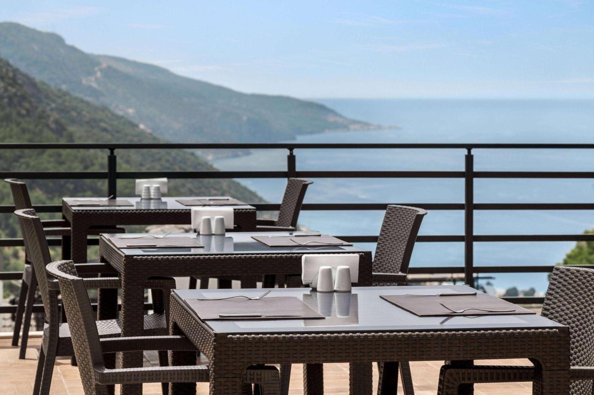 Отель Ramada By Wyndham Fethiye Oludeniz Adult Only Экстерьер фото